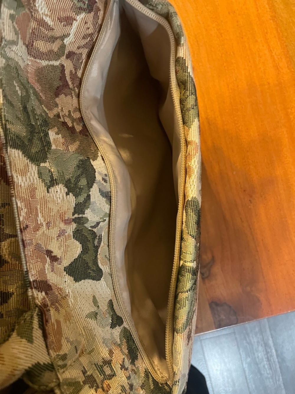 BEIS The Book Tote in Vintage Floral NWT - Picture 11 of 16